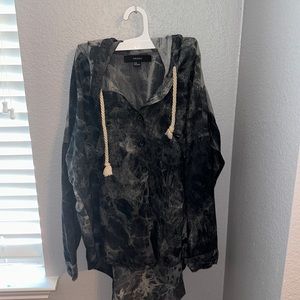 Forever 21 gray button up with hoodie. Size s/m